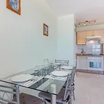 Americas Best! Torres De Yomely11 Apartamento *