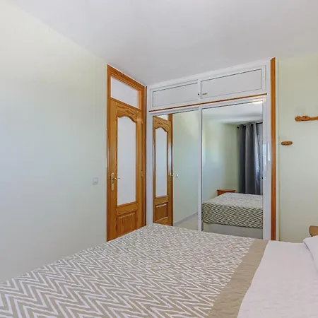 Americas Best! Torres De Yomely11 *