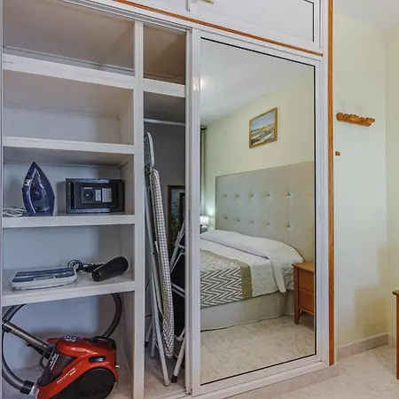 Americas Best! Torres De Yomely11 * Playa de las Americas (Tenerife)